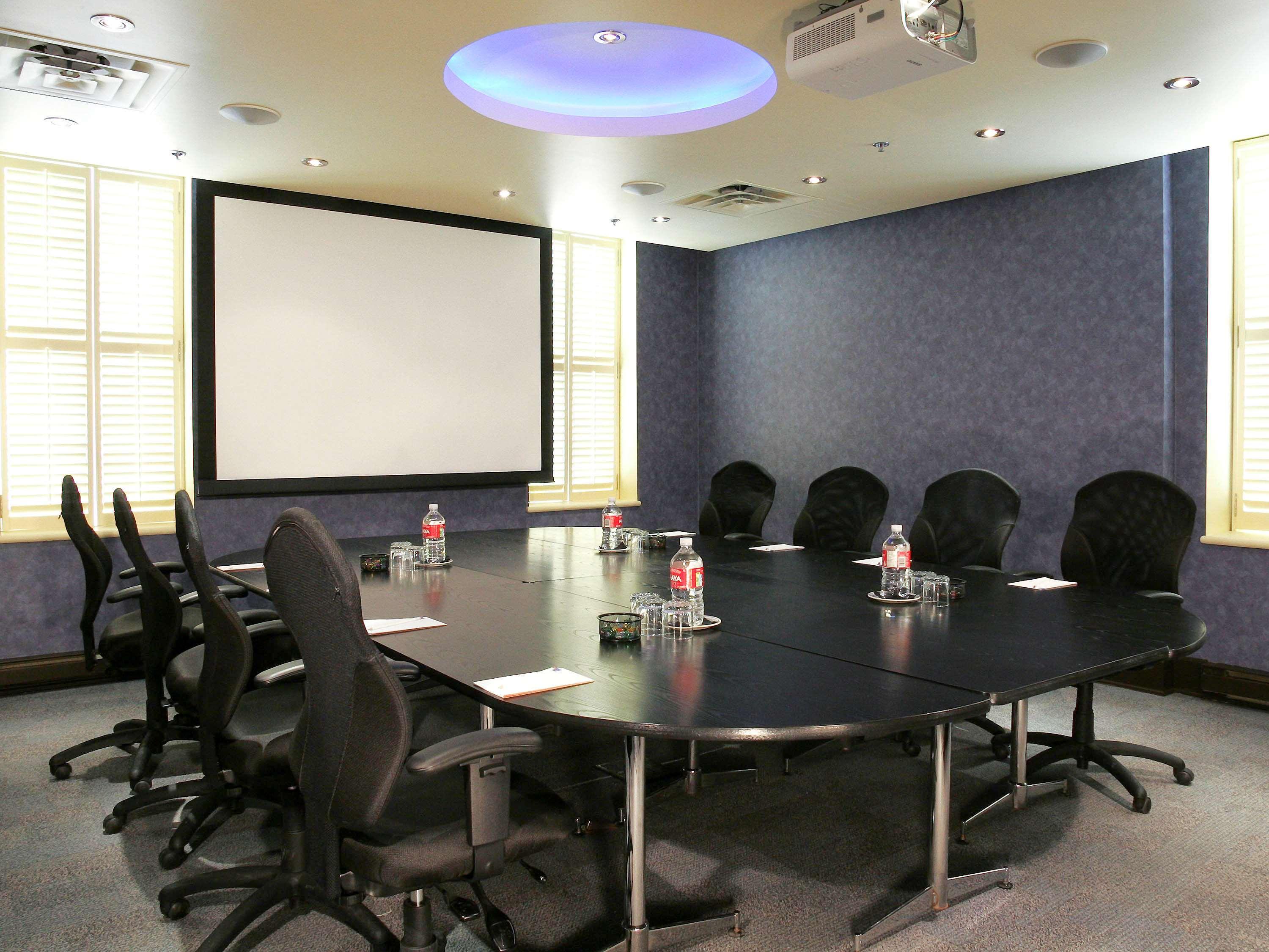 Doubletree By Hilton Ottawa Downtown Hotel Luaran gambar
