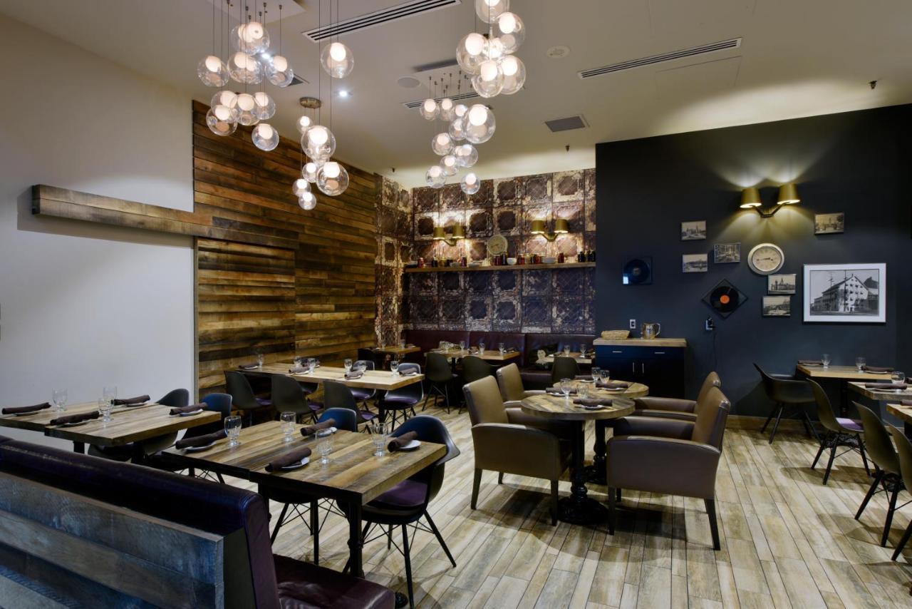 Doubletree By Hilton Ottawa Downtown Hotel Luaran gambar